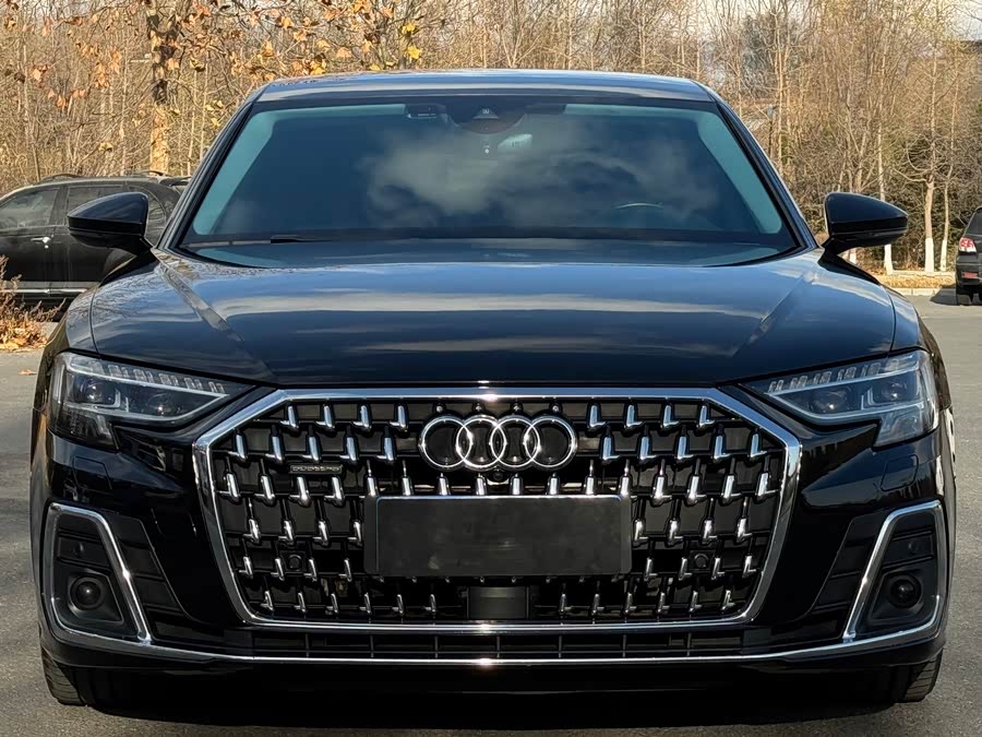 Audi A8 2023