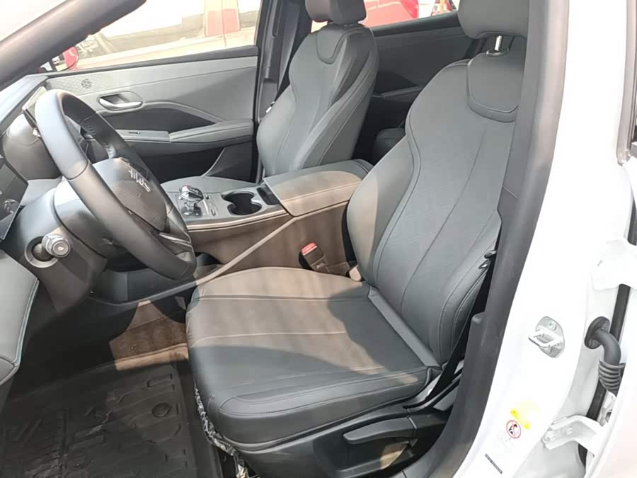 BYD Qin PLUS 2025 — фото 15