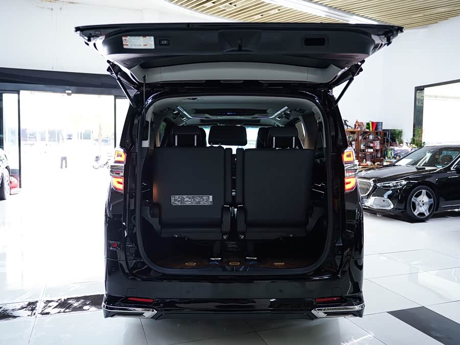 Toyota Vellfire 2021 — фото 14