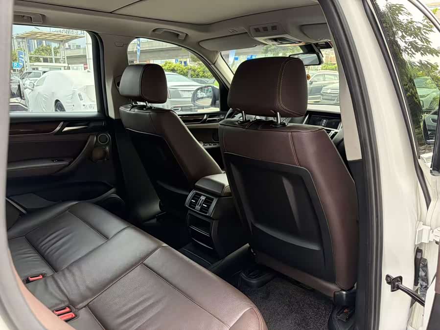 BMW X3 2014 — фото 16