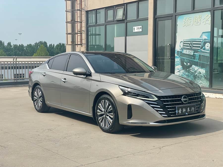 Nissan Teana 2022