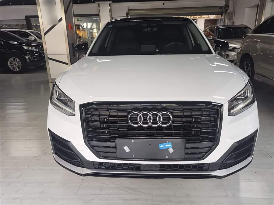 Audi Q2L 2018
