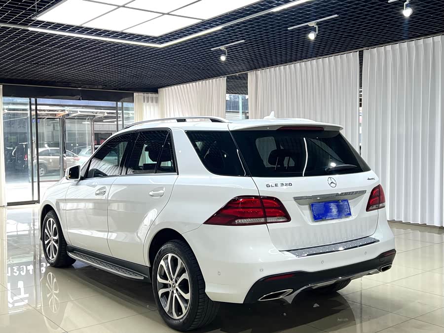 Mercedes-Benz GLE 2017