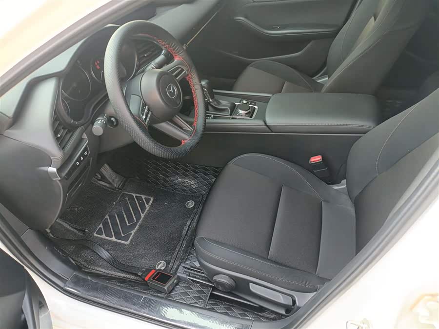 Mazda 3 Angkesela 2023 — фото 15