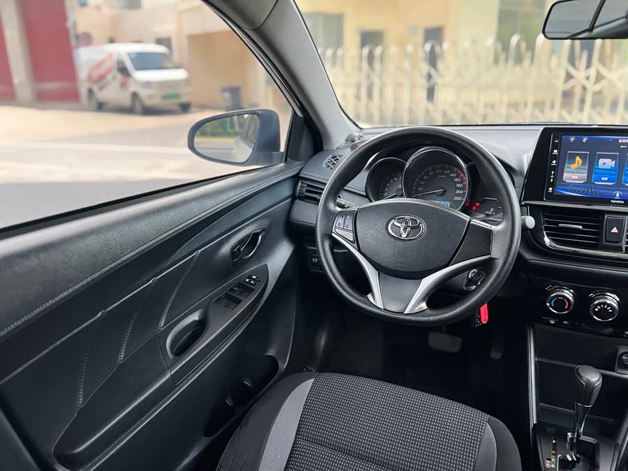 Toyota Vios 2021 — фото 12