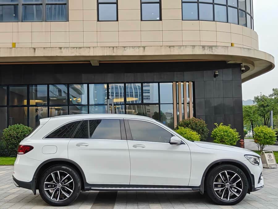 Mercedes-Benz GLC 2020
