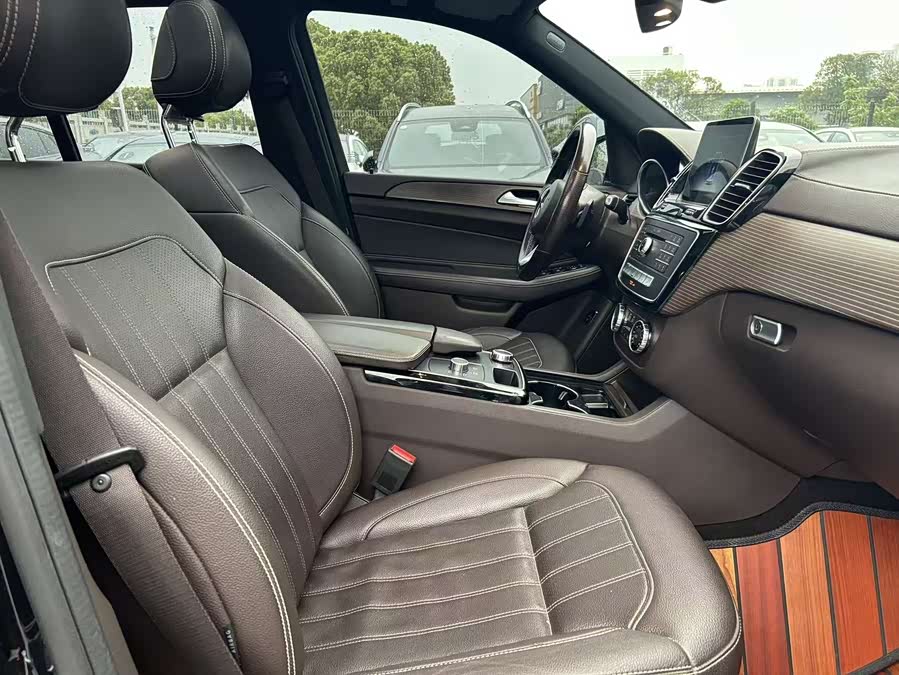 Mercedes-Benz GLE 2019 — фото 15