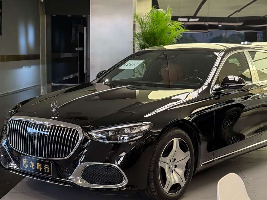Mercedes-Benz Maybach S-Class 2025