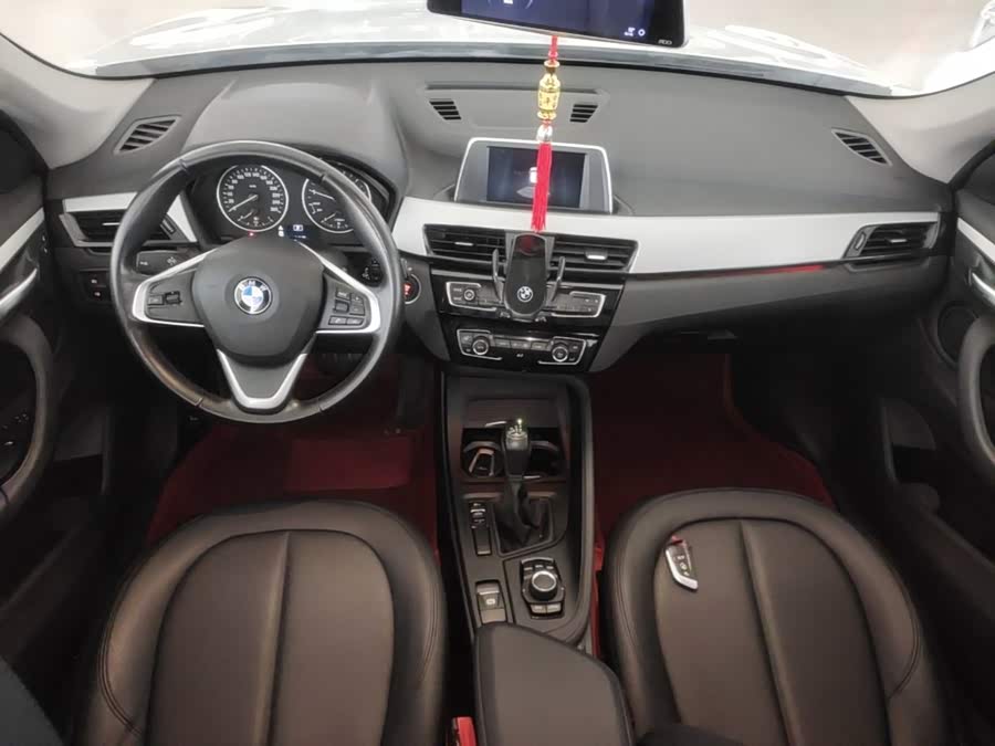 BMW X1 2018 — фото 10
