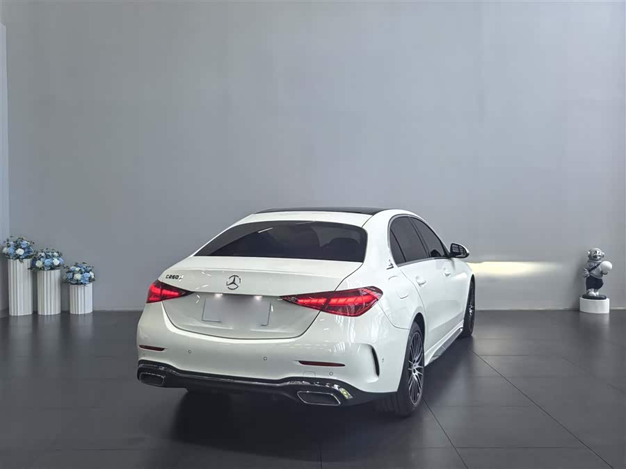 Mercedes-Benz C-Class 2022
