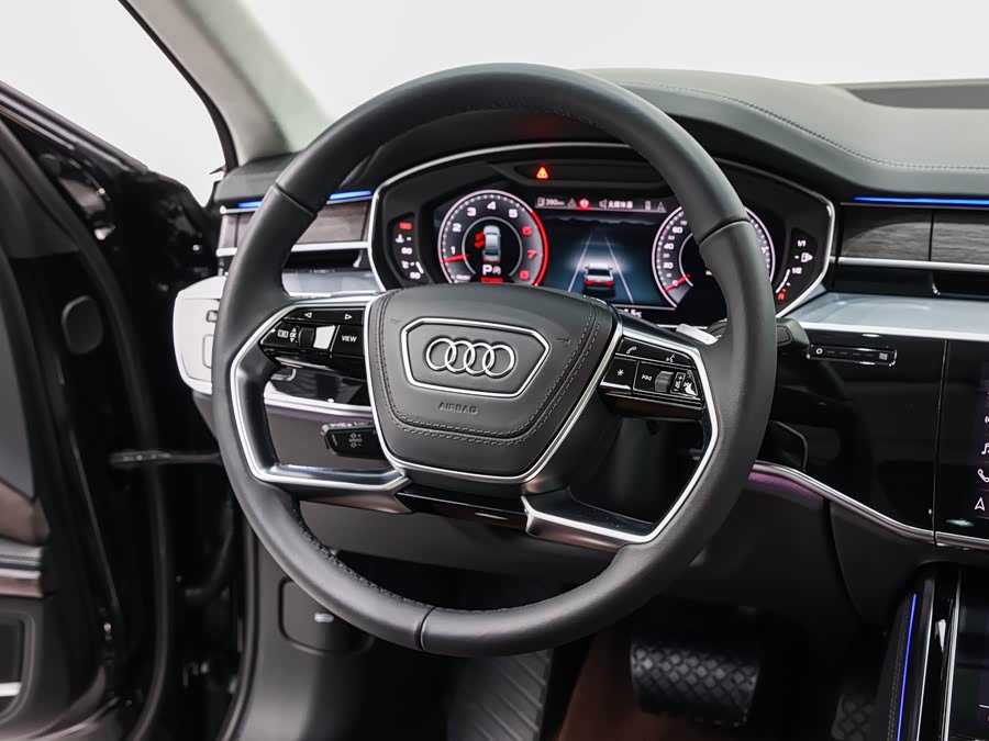 Audi A8 2024 — фото 19