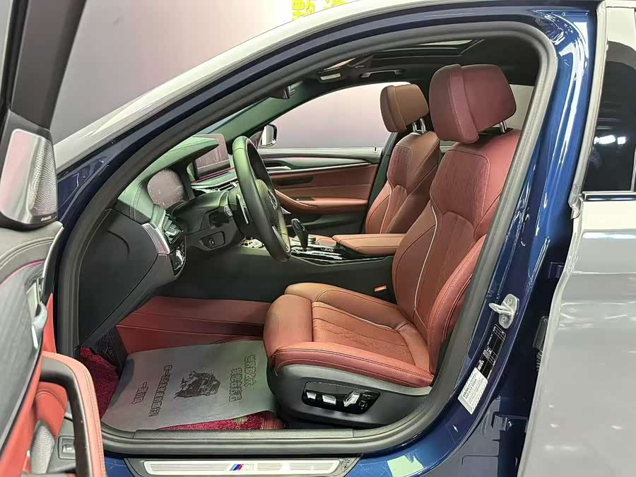 BMW 5 Series 2021