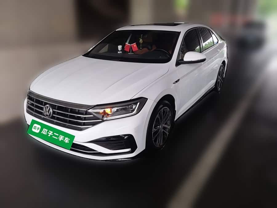 Volkswagen Sagitar 2021