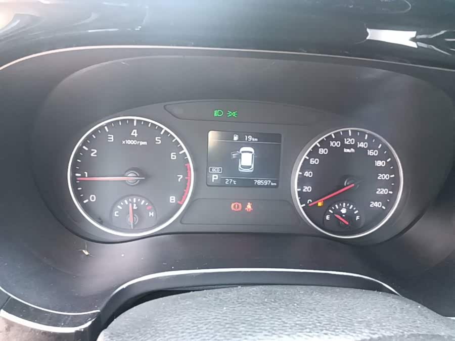 Kia KX3 Proud Running 2020 — фото 12
