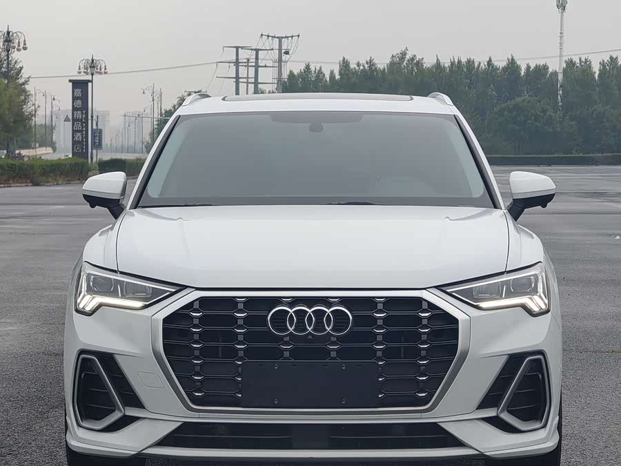 Audi Q3 2022