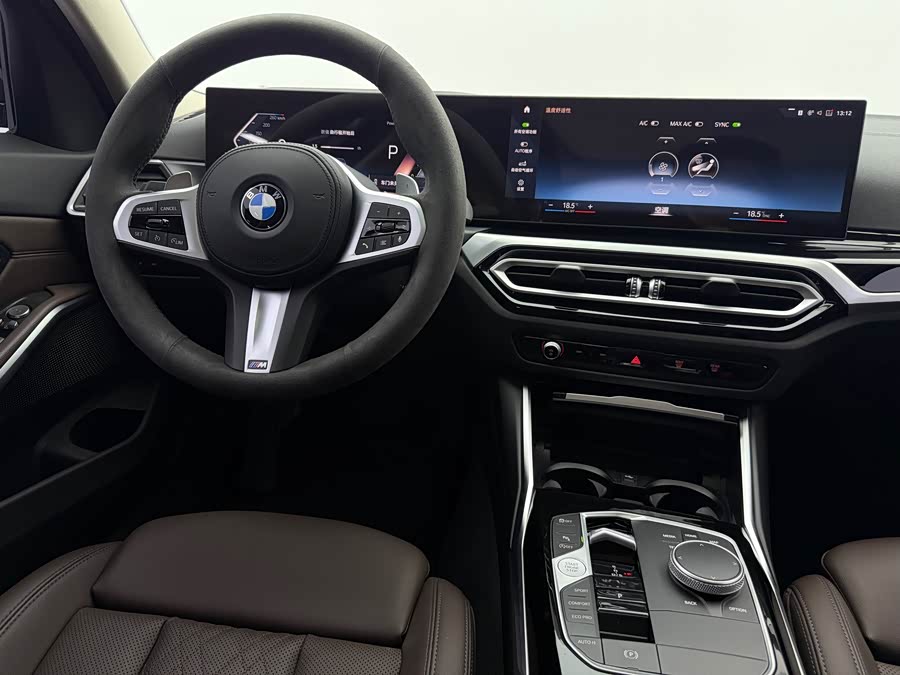 BMW 3 Series 2023 — фото 10