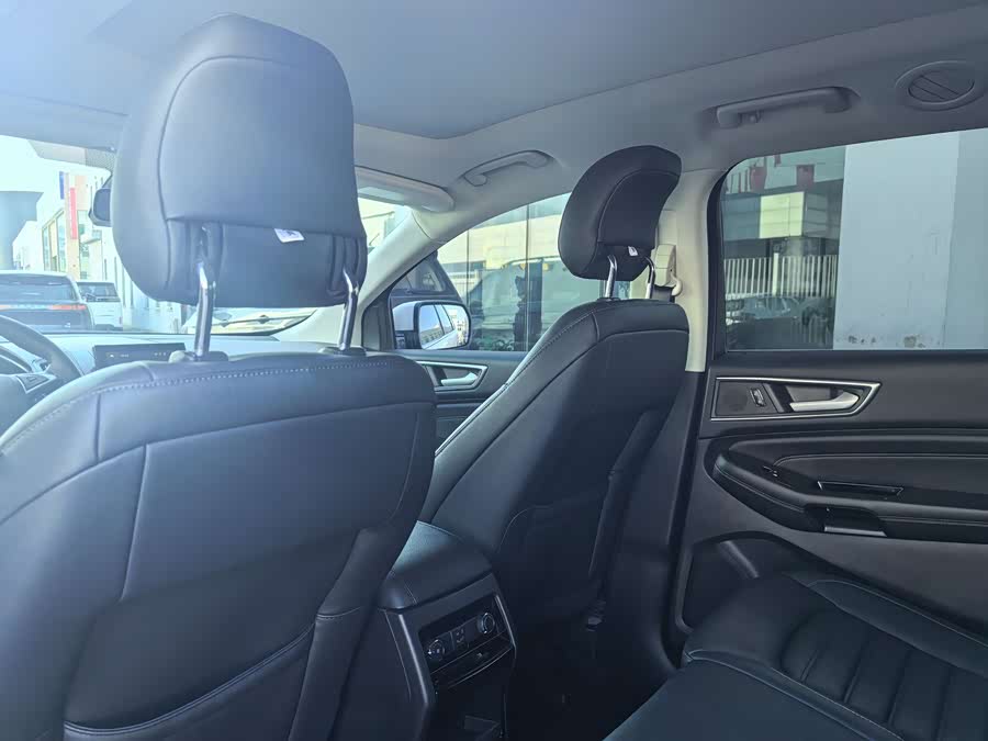 Ford Edge 2020