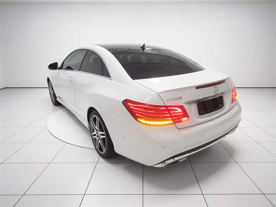 Mercedes-Benz E-Class 2016