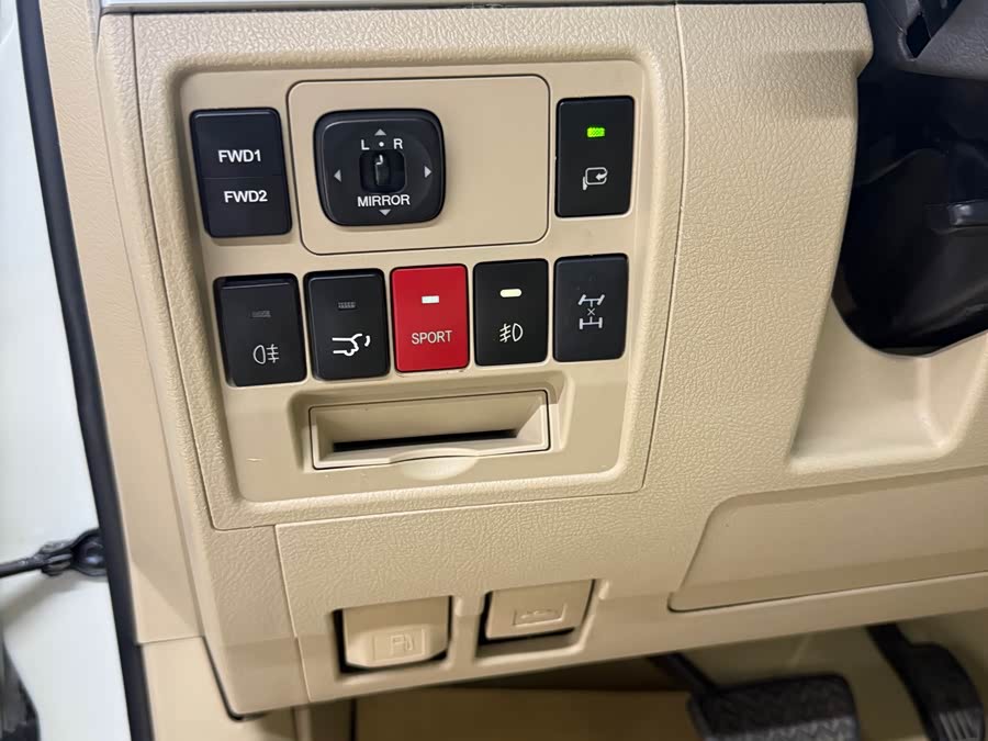 Toyota Land Cruiser 2015 — фото 20