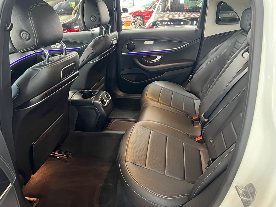 Mercedes-Benz E-Class 2016