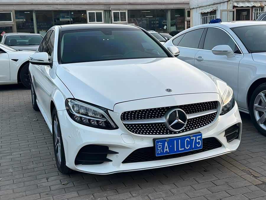 Mercedes-Benz C-Class 2020