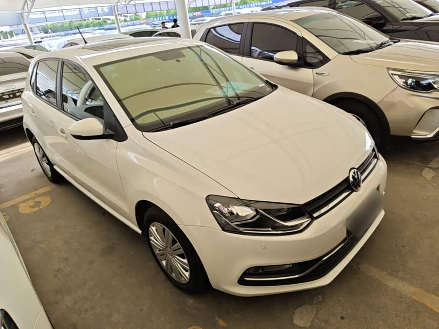 Volkswagen Polo 2016