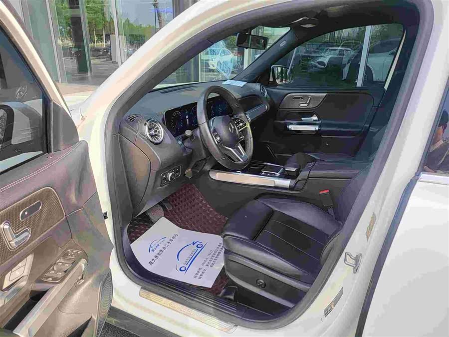 Mercedes-Benz GLB 2020