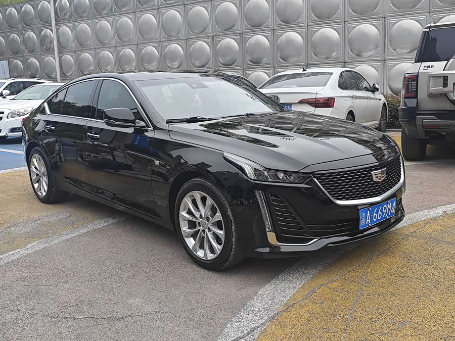 Cadillac CT5 2023