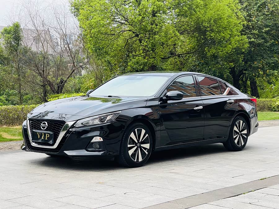 Nissan Teana 2021
