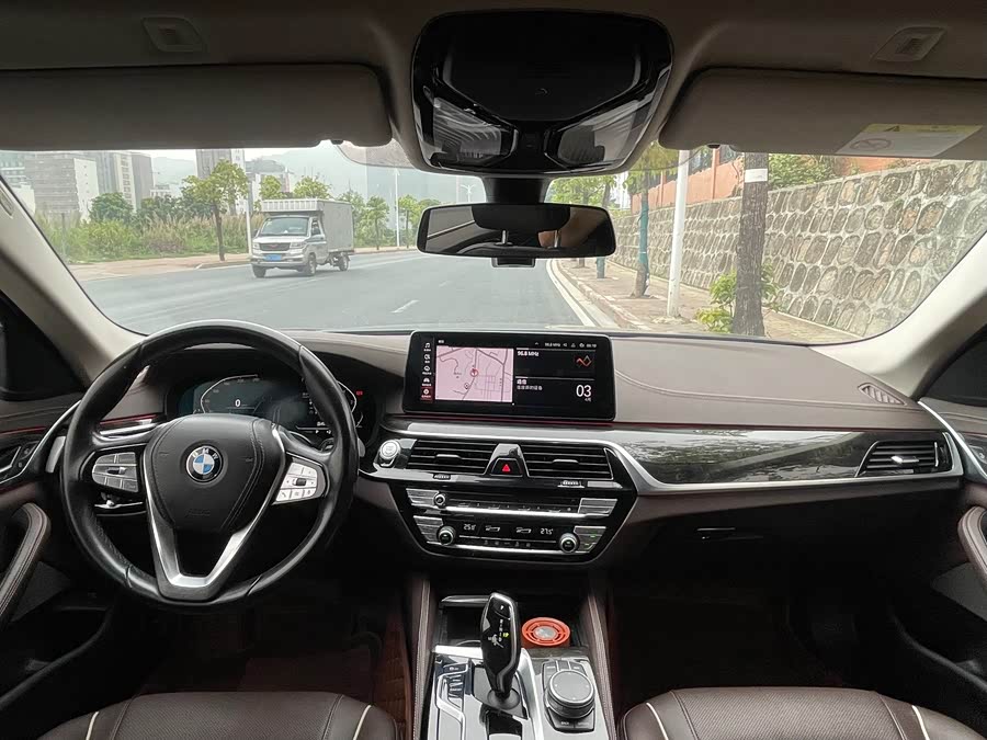 BMW 5 Series 2021