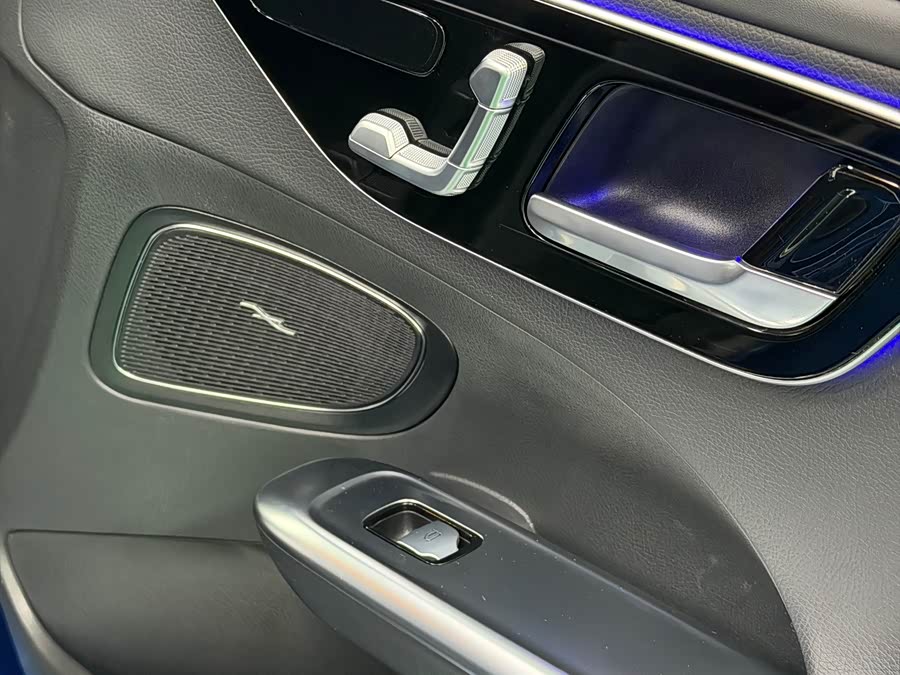 Mercedes-Benz C-Class 2022 — фото 19