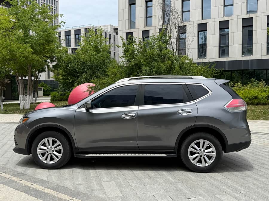 Nissan X-Trail 2015