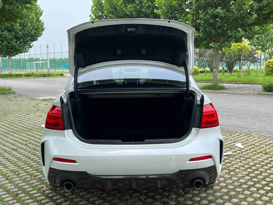 BMW 1 Series 2021