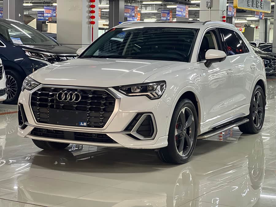 Audi Q3 2022