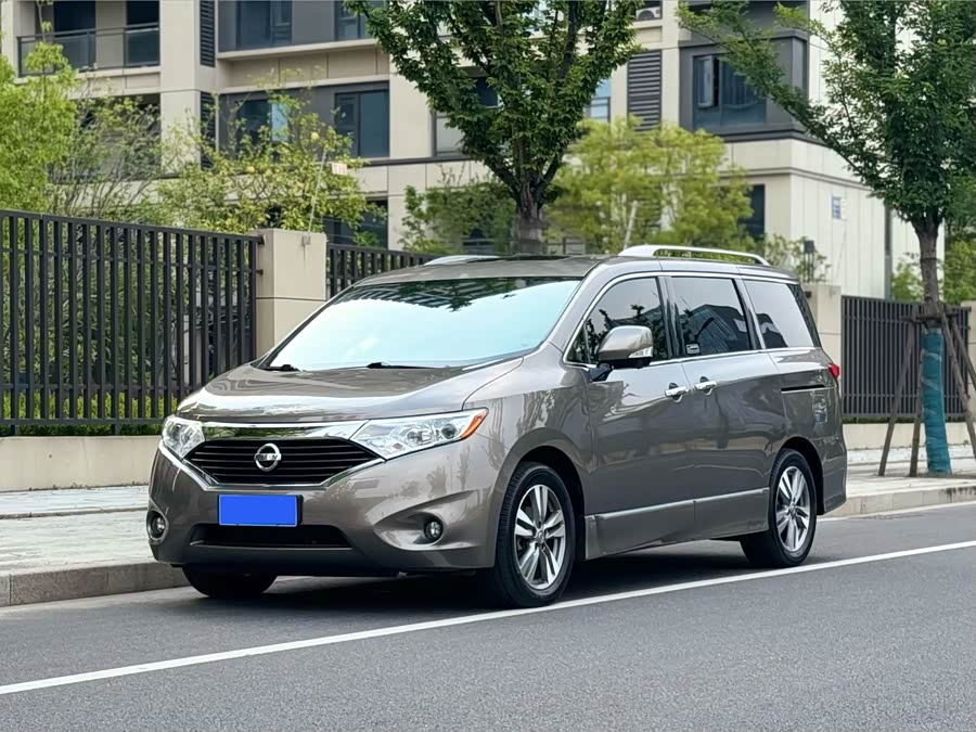 Nissan Quest 2015