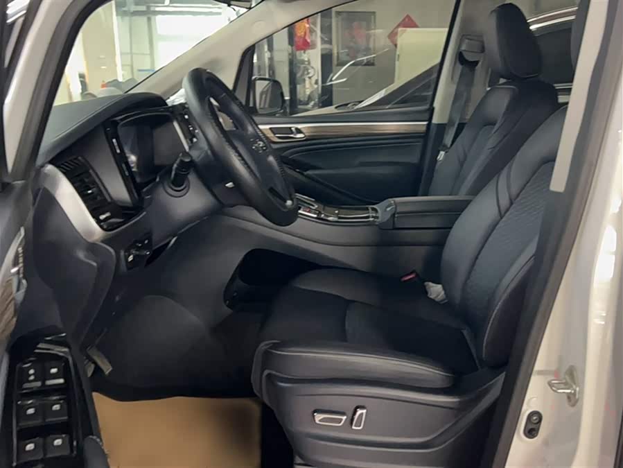 GAC Trumpchi M8 2023 — фото 18