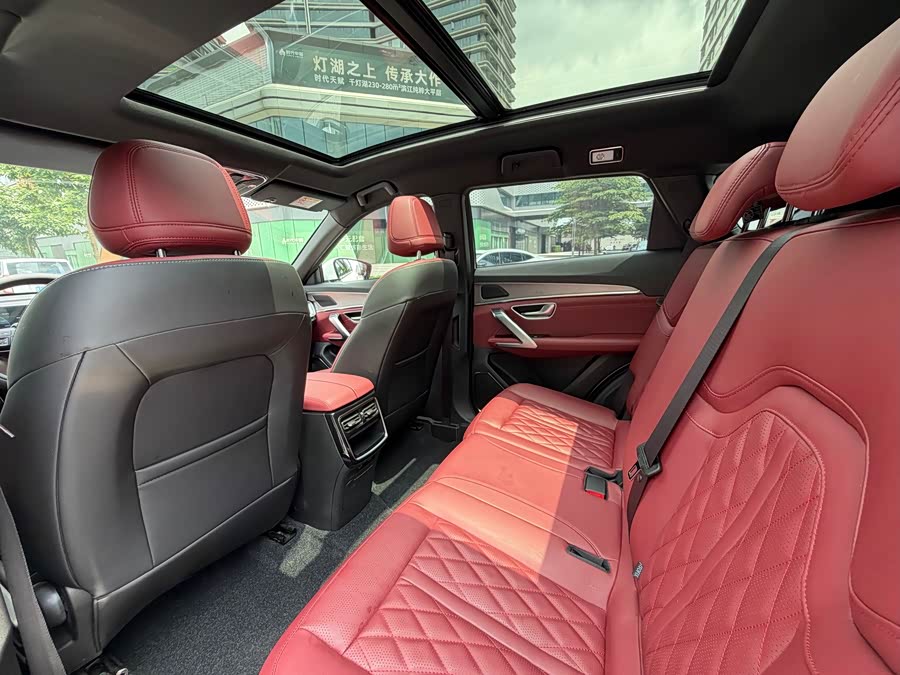 Jetour Jietu X70 PLUS 2025 — фото 13