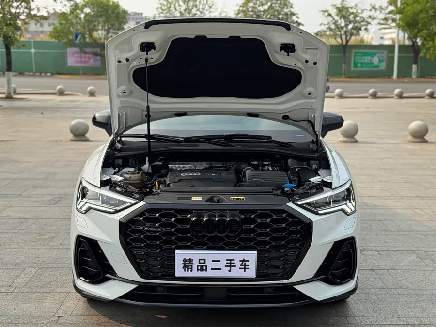 Audi Q3 Sportback 2020 — фото 21