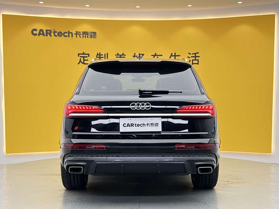 Audi Q7 2024 — фото 32