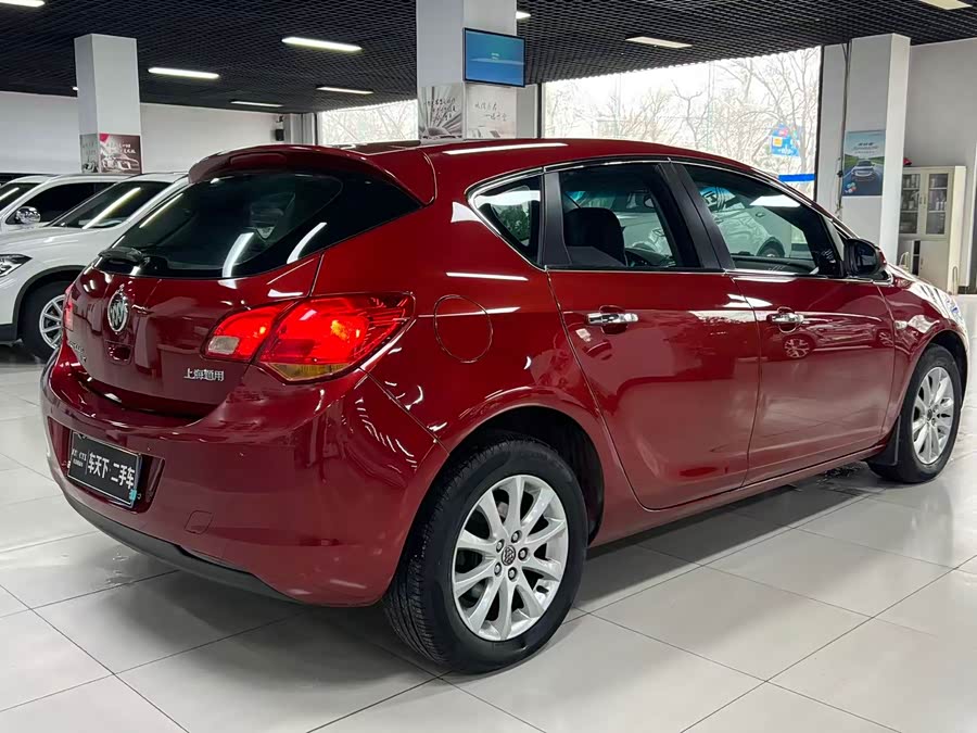 Buick Excelle 2014