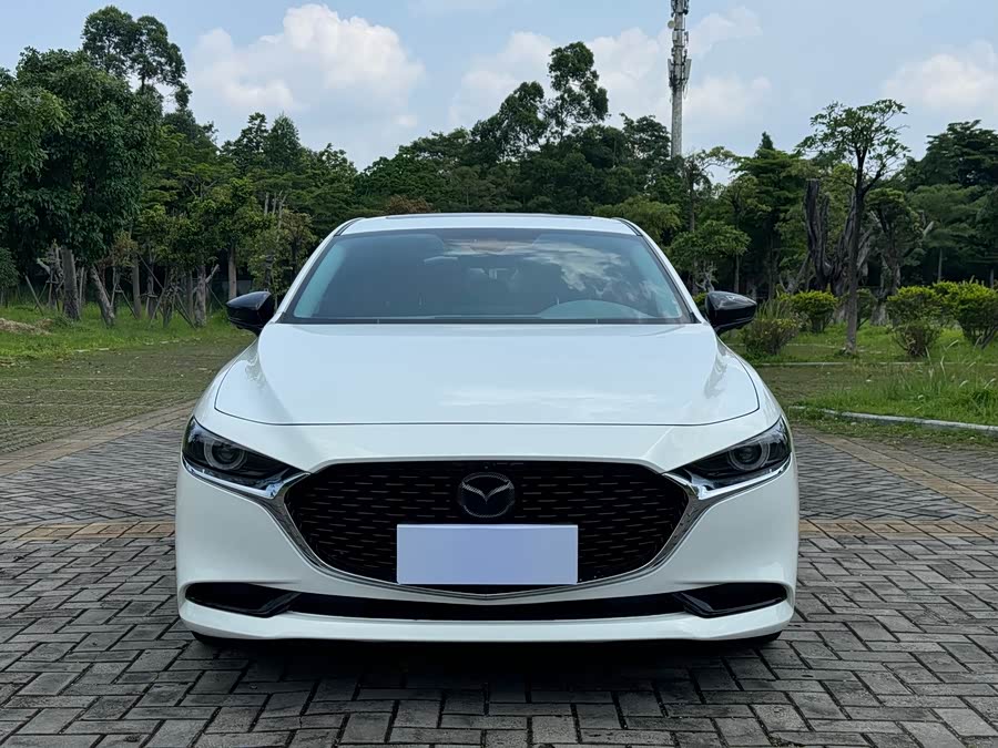 Mazda 3 Angkesela 2025