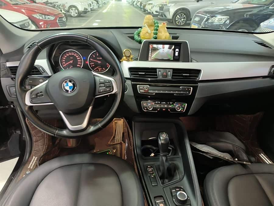 BMW X1 2016 — фото 10