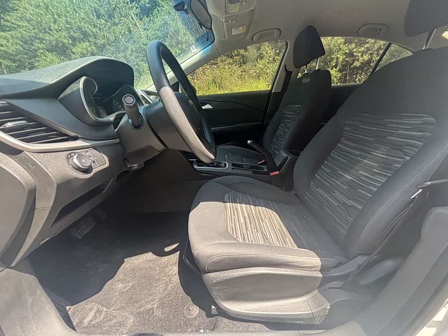 Chevrolet Cavalier 2016