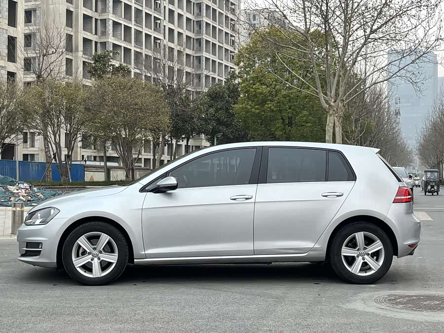 Volkswagen Golf 2014