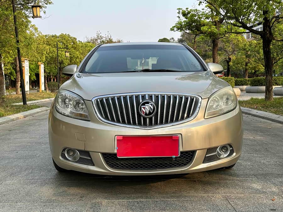 Buick Excelle 2013
