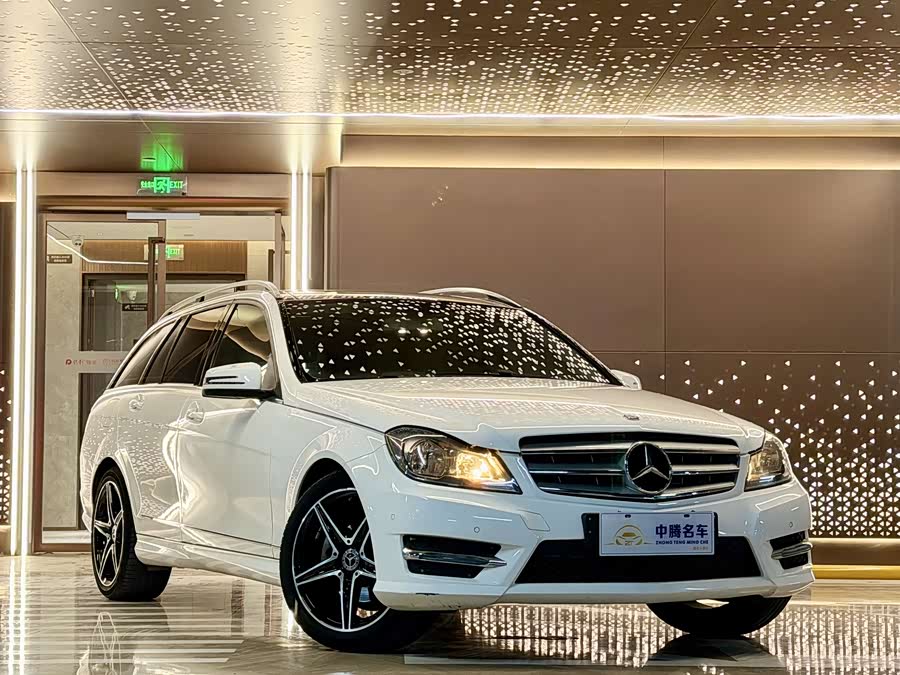Mercedes-Benz C-Class 2011