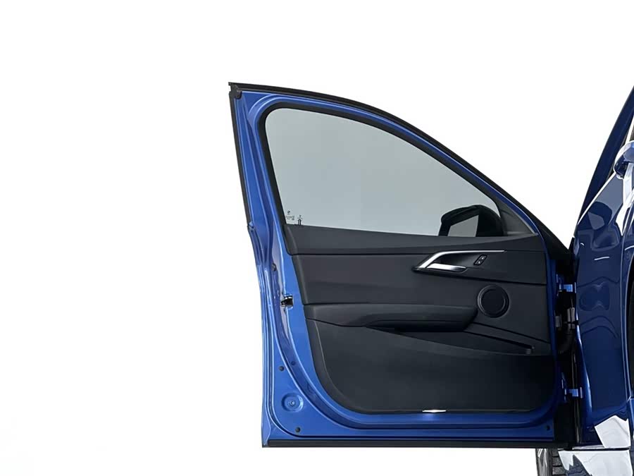 BMW 1 Series 2017 — фото 12