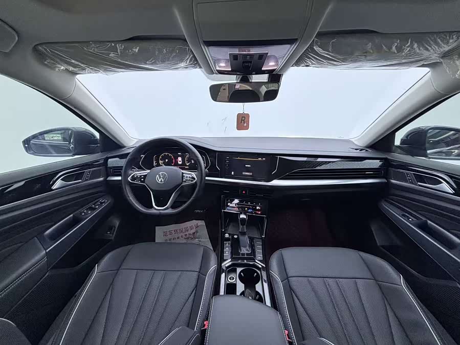Volkswagen Passat 2024