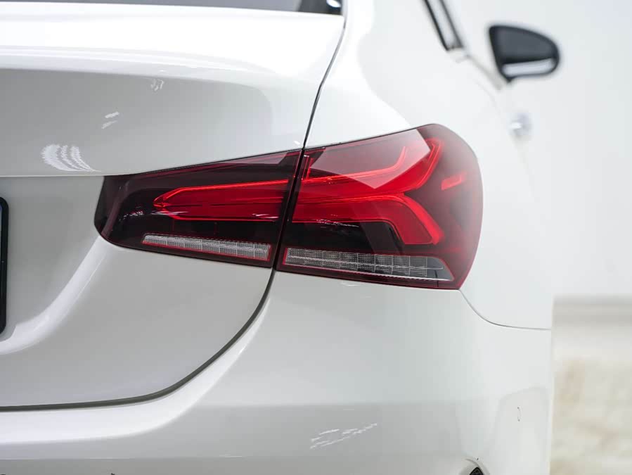 Mercedes-Benz A-Class 2021 — фото 20