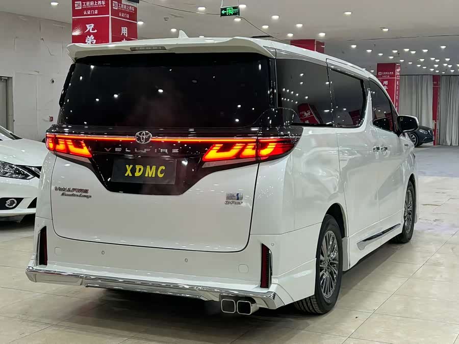 Toyota Vellfire 2021 — фото 9